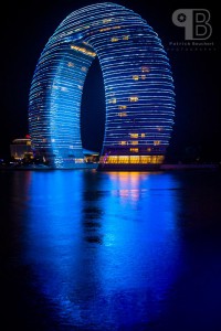 China Exkursion FHWS nach Huzhou: Sheraton Hotel bei Nacht
