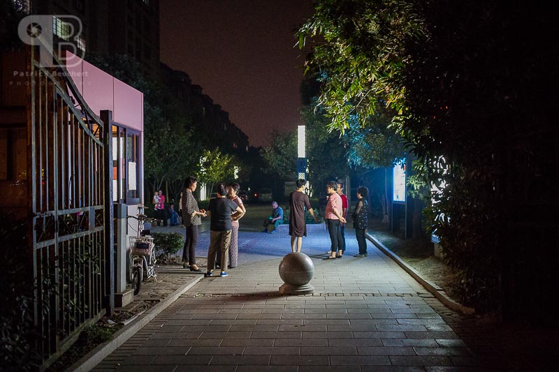 China Exkursion FHWS nach Huzhou: Bewohner auf den Straßen am A